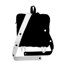 Load image into Gallery viewer, 3D SET - Square Backpack with 3D TOY